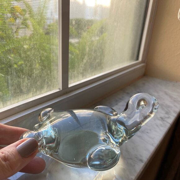 Art Glass Turtle Hand Blown Clear Glass Paperweight Statuette - Picture 2 of 8